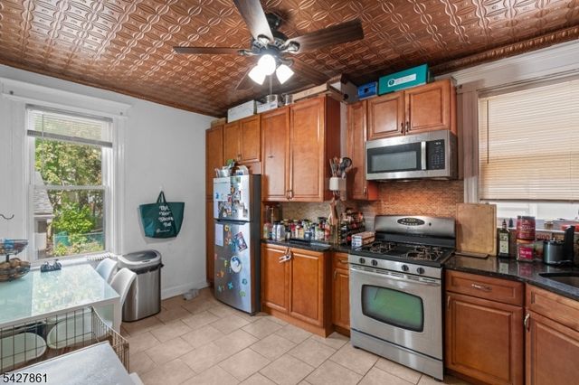 38 Prospect St, Bloomfield Twp., NJ 07003