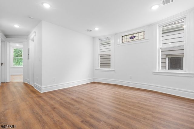 38 Prospect St, Bloomfield Twp., NJ 07003