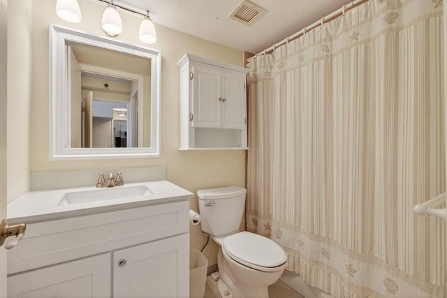 4505 S Ocean Boulevard 905, Highland Beach, FL 33487