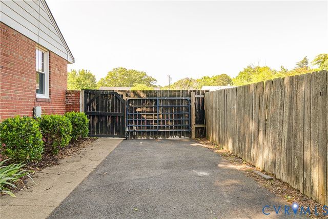 4907 Embassy Dr, Henrico, VA 23230