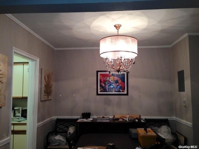 2 Town House Place 1J, Great Neck Plaza, NY 11021