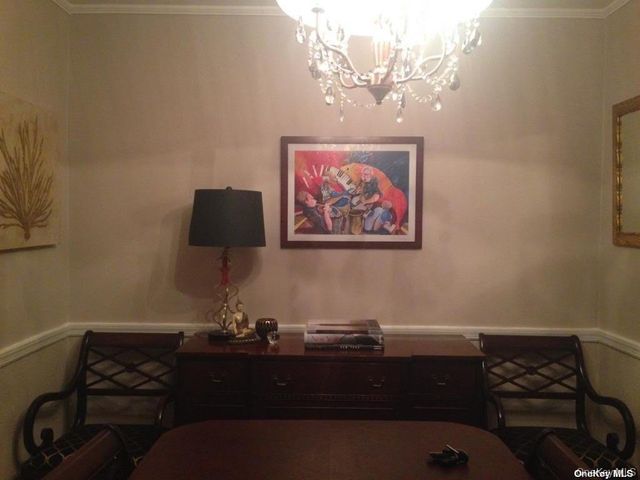 2 Town House Place 1J, Great Neck Plaza, NY 11021