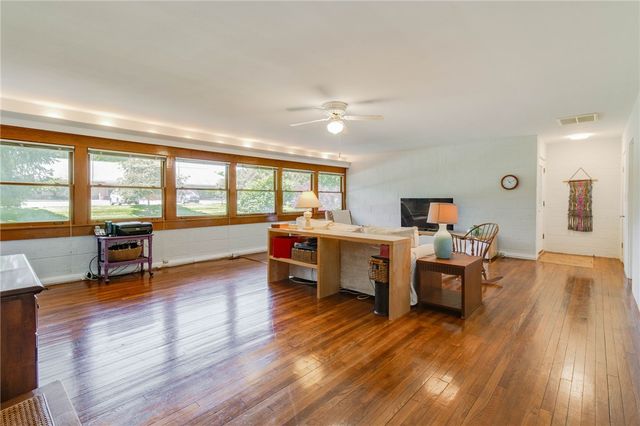 163 E Herman Street, Yellow Springs Vlg, OH 45387
