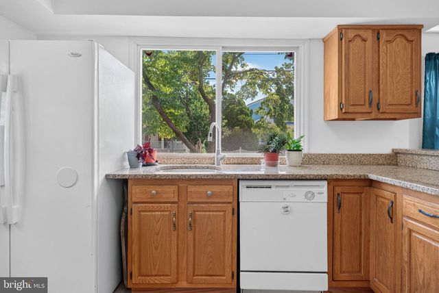 721 ALMONESSON RD, Westville, NJ 08093