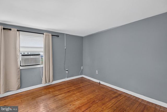721 ALMONESSON RD, Westville, NJ 08093