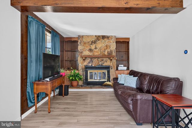 721 ALMONESSON RD, Westville, NJ 08093