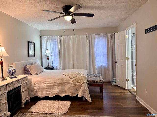 145 Oak Hill Drive, Centre, AL 35960