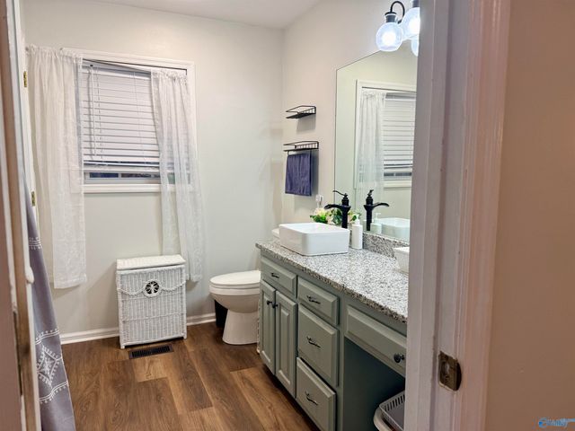 145 Oak Hill Drive, Centre, AL 35960