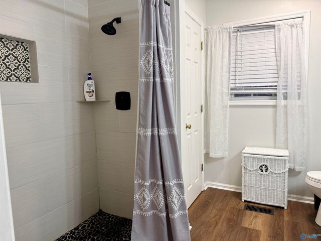 145 Oak Hill Drive, Centre, AL 35960