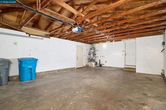 172 Arrowhead Dr, Vacaville, CA 95687