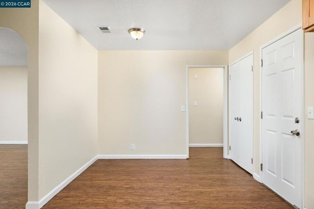 172 Arrowhead Dr, Vacaville, CA 95687