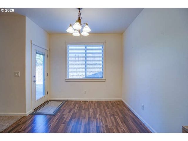 4013 N PIONEER CANYON Dr, Ridgefield, WA 98642