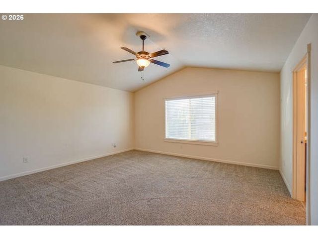 4013 N PIONEER CANYON Dr, Ridgefield, WA 98642