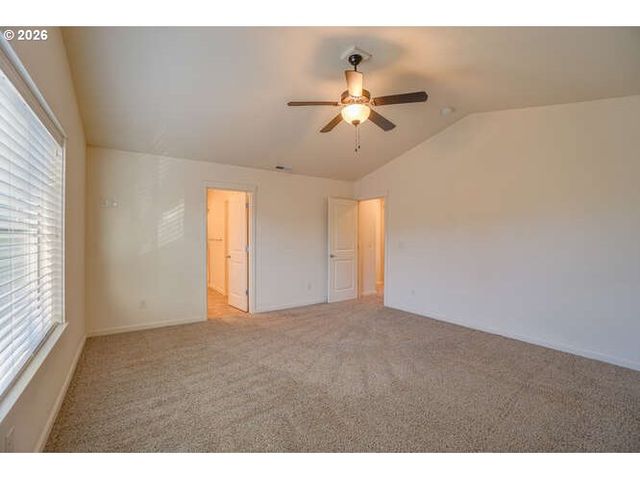 4013 N PIONEER CANYON Dr, Ridgefield, WA 98642
