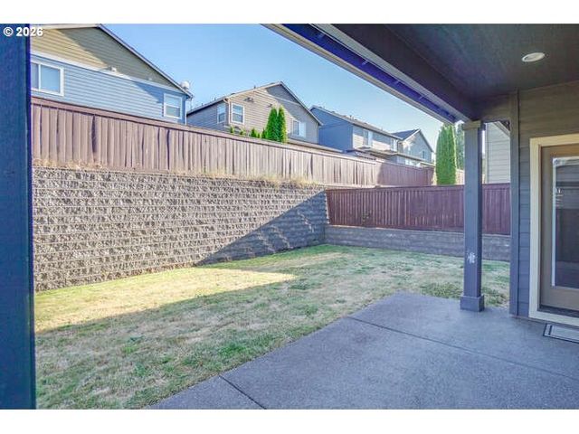 4013 N PIONEER CANYON Dr, Ridgefield, WA 98642