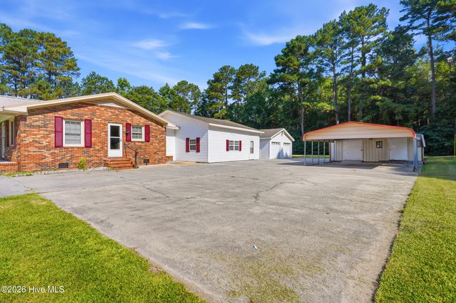 454 Buckhorn Road, Willard, NC 28478