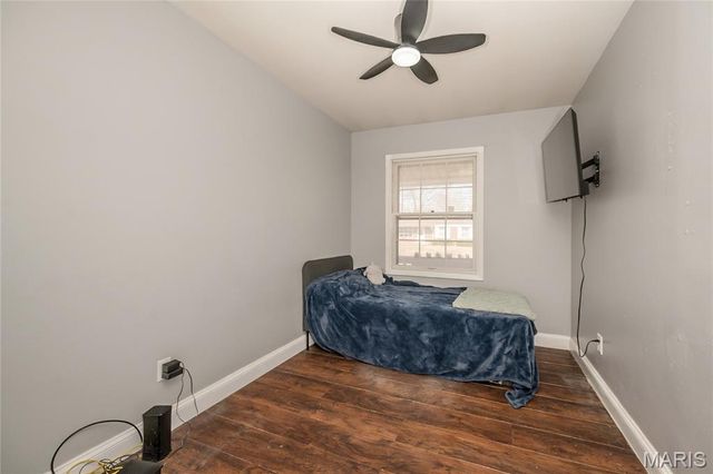 1712 Atmore Drive, St Louis, MO 63136