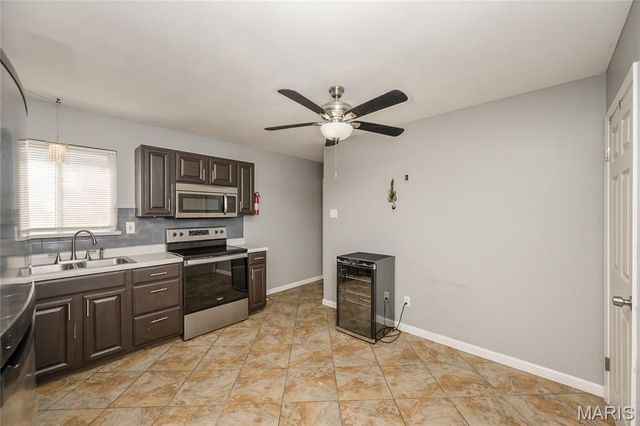 1712 Atmore Drive, St Louis, MO 63136