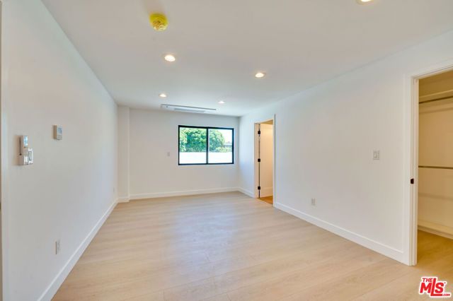 926 N Spaulding Avenue 10, West Hollywood, CA 90046