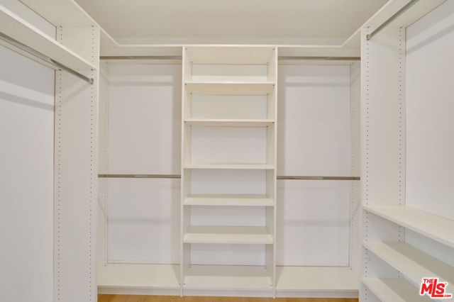 926 N Spaulding Avenue 10, West Hollywood, CA 90046