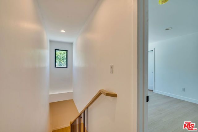 926 N Spaulding Avenue 10, West Hollywood, CA 90046