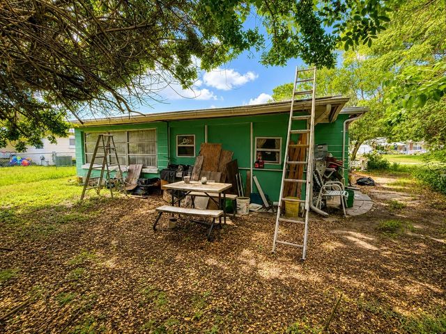 4200 FAIRFORD DRIVE, New Port Richey, FL 34652