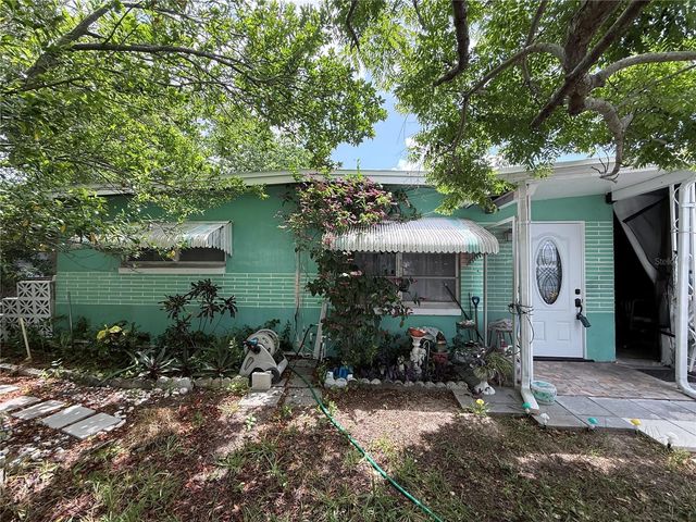 4200 FAIRFORD DRIVE, New Port Richey, FL 34652