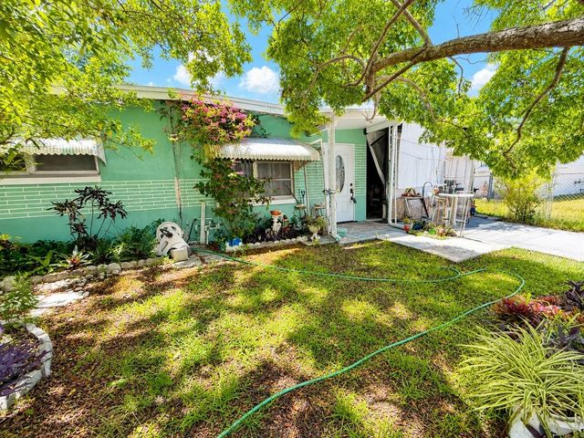 4200 FAIRFORD DRIVE, New Port Richey, FL 34652