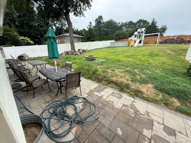 94 Indian Head Road, Kings Park, NY 11754