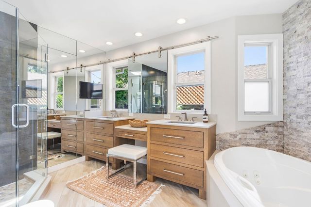 3831 San Ysidro Way, Sacramento, CA 95864