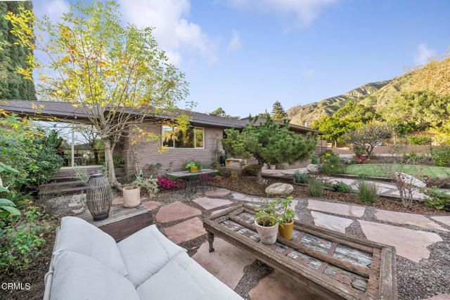 526 N Michillinda Avenue, Sierra Madre, CA 91024