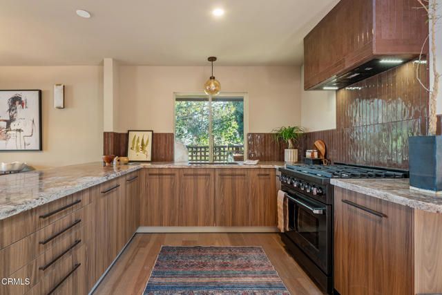 526 N Michillinda Avenue, Sierra Madre, CA 91024