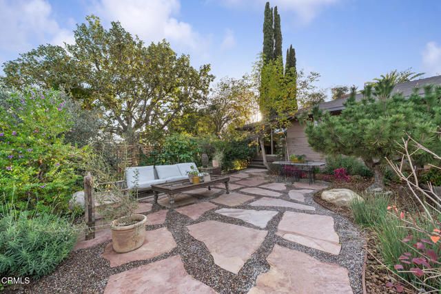 526 N Michillinda Avenue, Sierra Madre, CA 91024