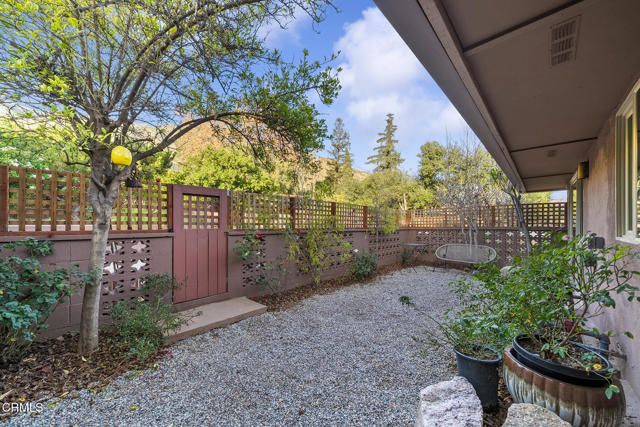 526 N Michillinda Avenue, Sierra Madre, CA 91024