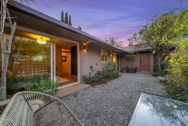 526 N Michillinda Avenue, Sierra Madre, CA 91024