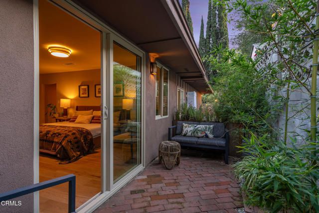 526 N Michillinda Avenue, Sierra Madre, CA 91024