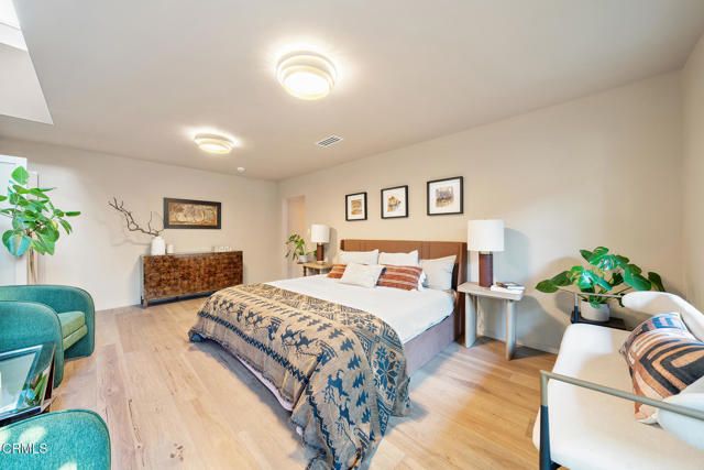 526 N Michillinda Avenue, Sierra Madre, CA 91024