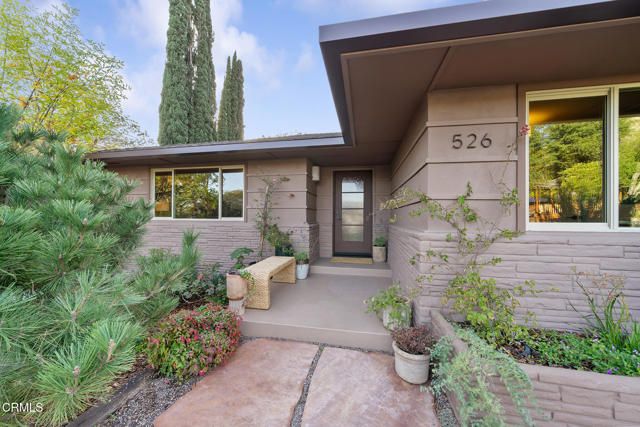 526 N Michillinda Avenue, Sierra Madre, CA 91024