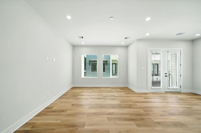 10929 Ivyridge Drive A, Houston, TX 77043