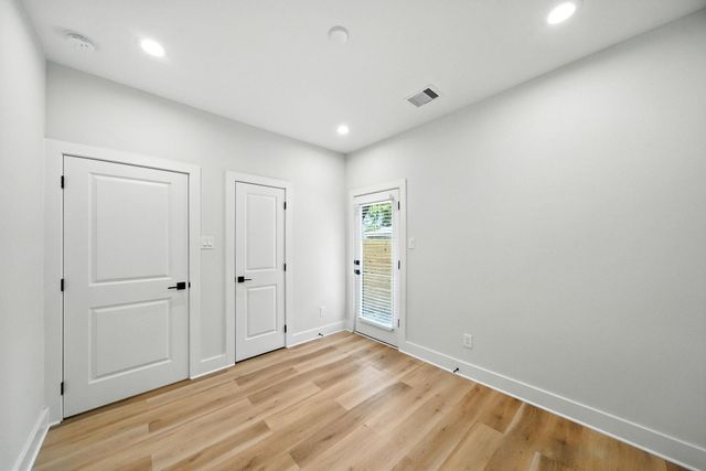 10929 Ivyridge Drive A, Houston, TX 77043
