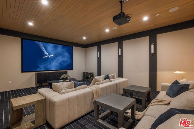 1749 Mandeville Lane, Los Angeles, CA 90049