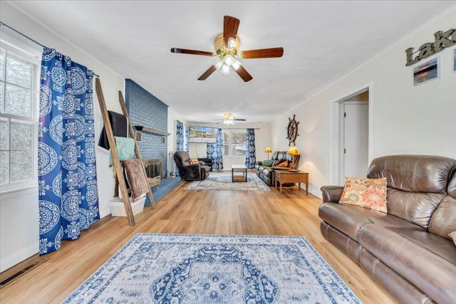 508 Hemlock Shores DR, Goodview, VA 24095