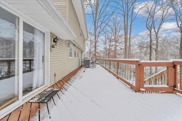 508 Hemlock Shores DR, Goodview, VA 24095