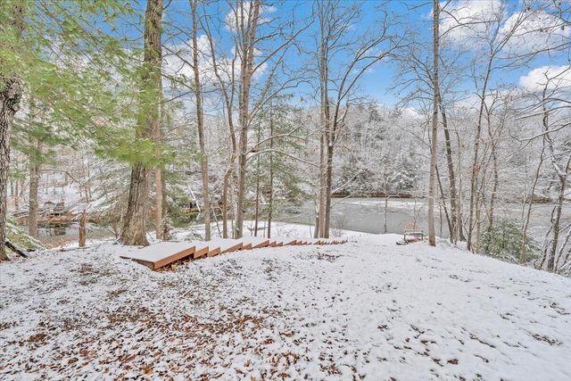 508 Hemlock Shores DR, Goodview, VA 24095