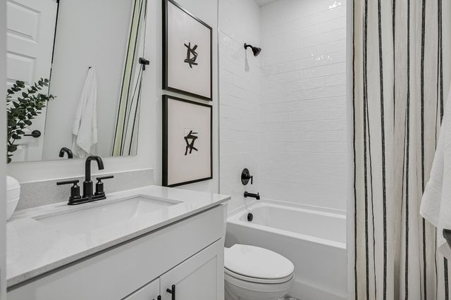 207 Harmony Aly, Nashville, TN 37207