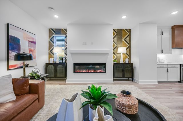 207 Harmony Aly, Nashville, TN 37207