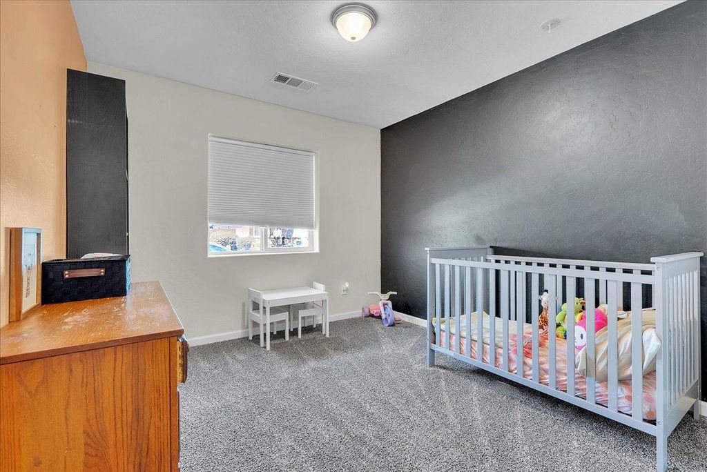 Image 31 of property listing at 2439 Madeline Drive, Hanford, CA 93230