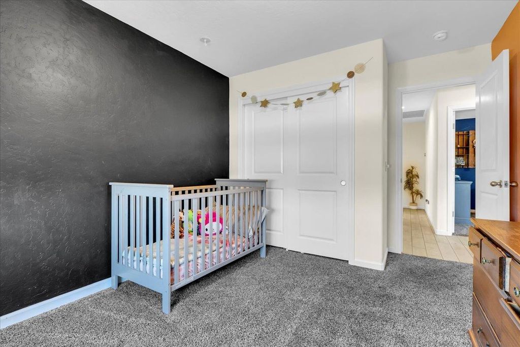 Image 32 of property listing at 2439 Madeline Drive, Hanford, CA 93230