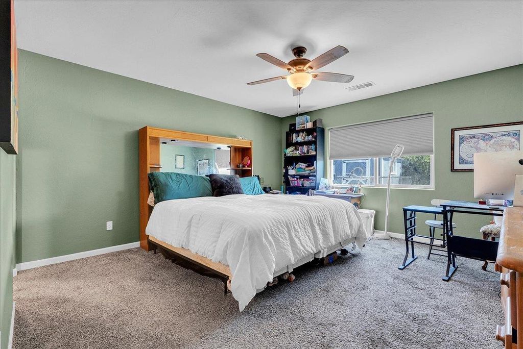 Image 37 of property listing at 2439 Madeline Drive, Hanford, CA 93230