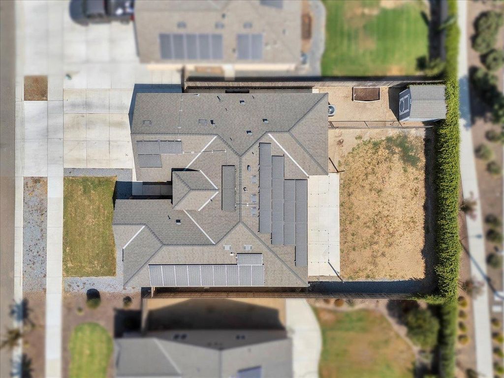 Image 48 of property listing at 2439 Madeline Drive, Hanford, CA 93230